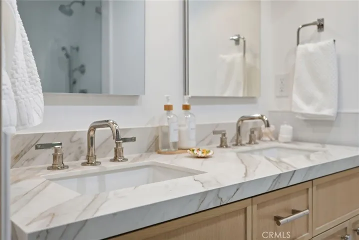 En-Suite Bathroom #2