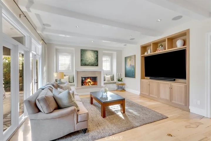 645 Oak, Laguna Beach, California 92651
