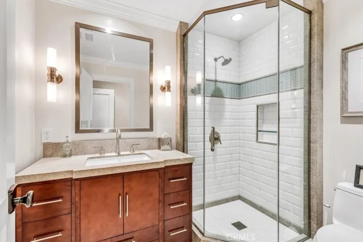 645 Oak, Laguna Beach, California 92651