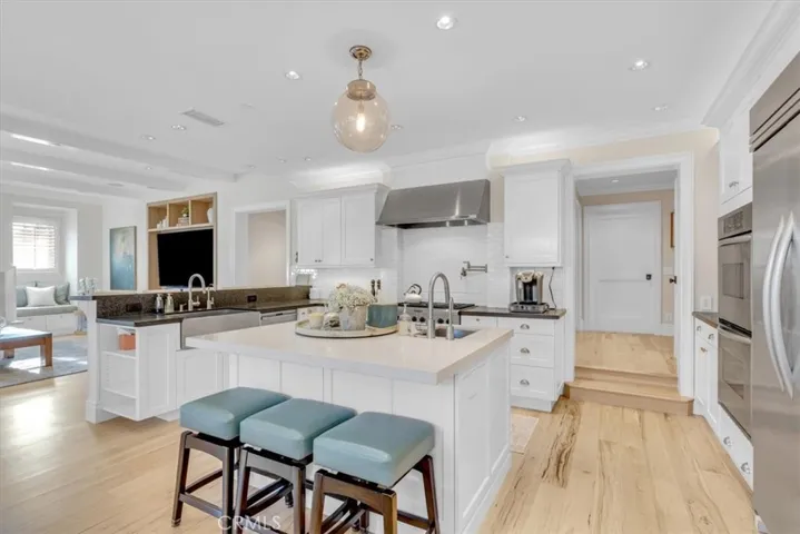 645 Oak, Laguna Beach, California 92651