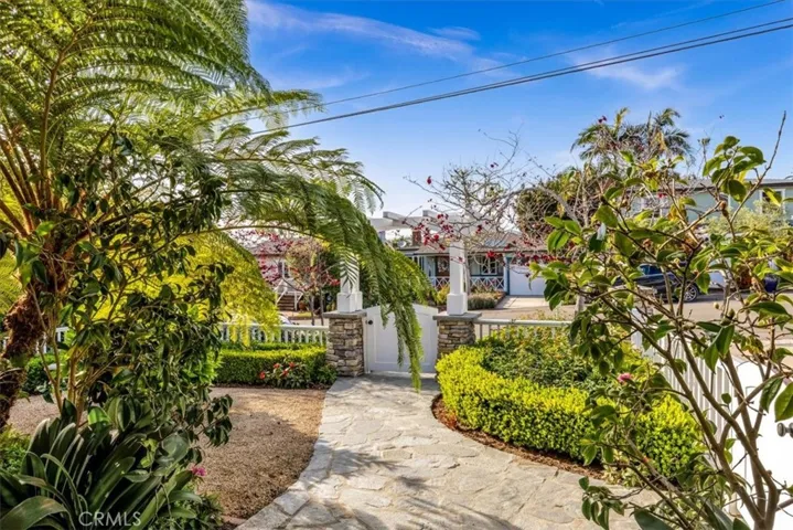 645 Oak, Laguna Beach, California 92651