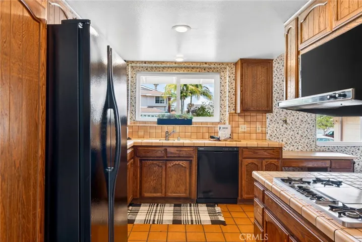 2010 Van Karajan, Rancho Palos Verdes, California 90275