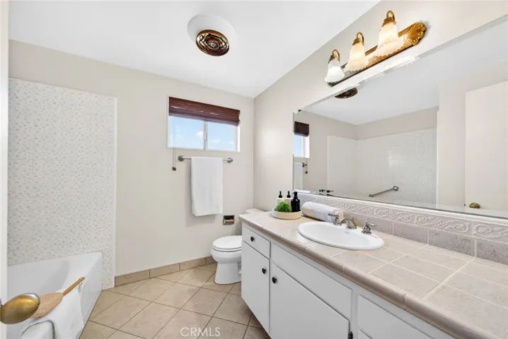 2010 Van Karajan, Rancho Palos Verdes, California 90275