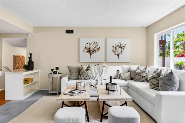 2010 Van Karajan, Rancho Palos Verdes, California 90275