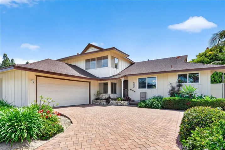 2010 Van Karajan, Rancho Palos Verdes, California 90275