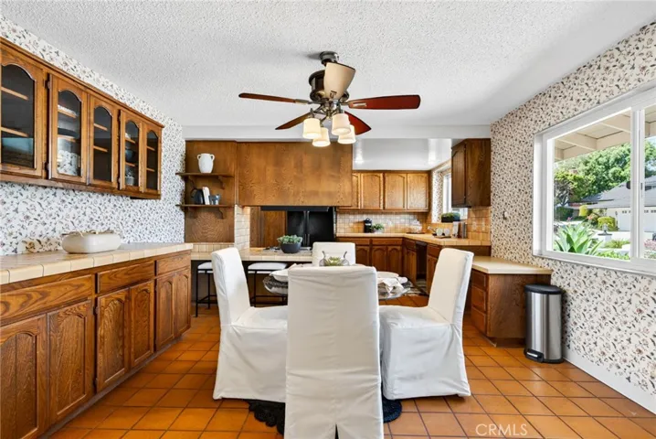 2010 Van Karajan, Rancho Palos Verdes, California 90275