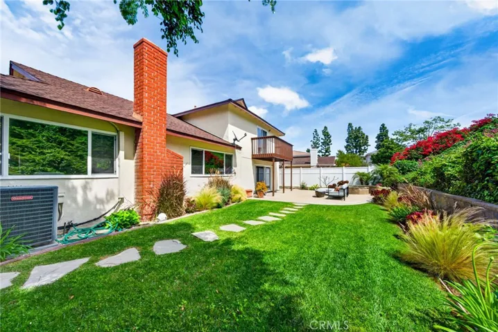 2010 Van Karajan, Rancho Palos Verdes, California 90275