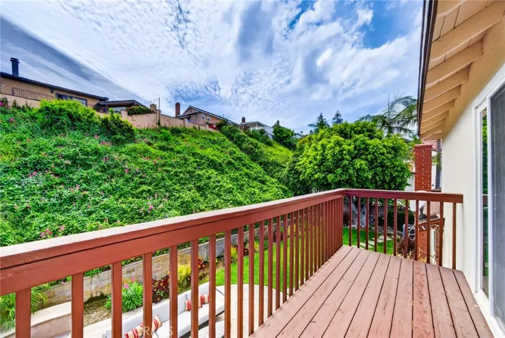 2010 Van Karajan, Rancho Palos Verdes, California 90275
