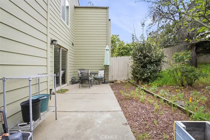 1390 Vista Del Lago, San Luis Obispo, California 93401
