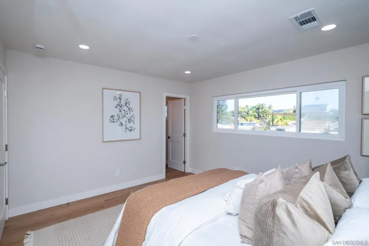 6165 Agee St, San Diego, California 92122