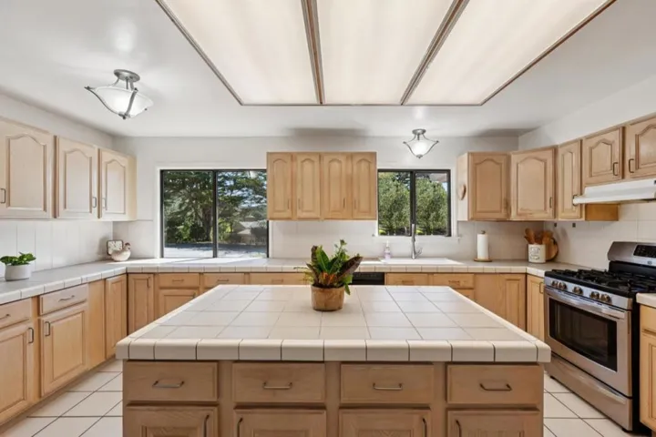 25636 Morse Drive, Carmel, California 93923
