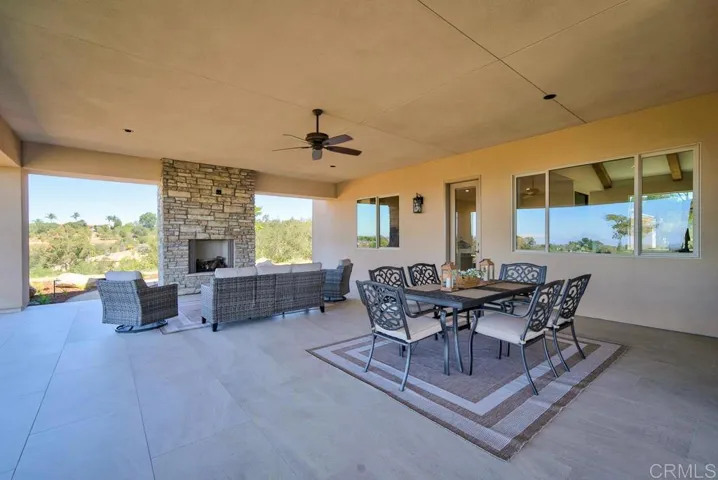 3066 Via Montevina, Fallbrook, California 92028