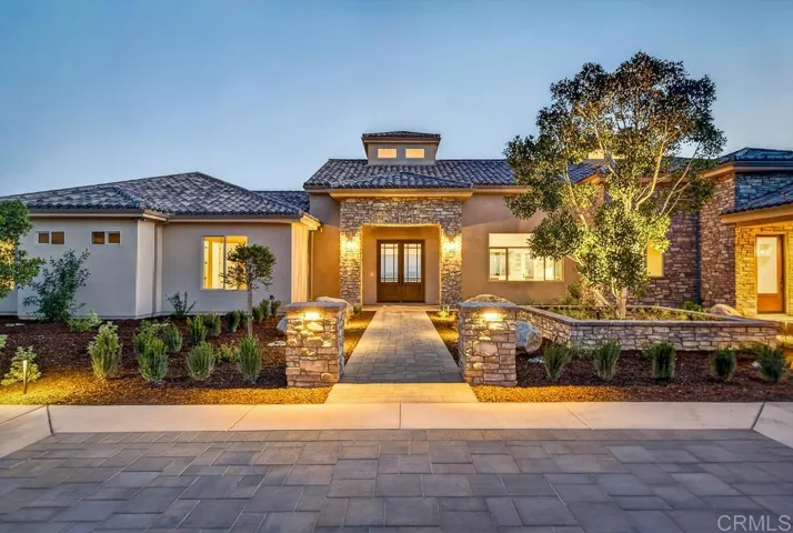 3066 Via Montevina, Fallbrook, California 92028