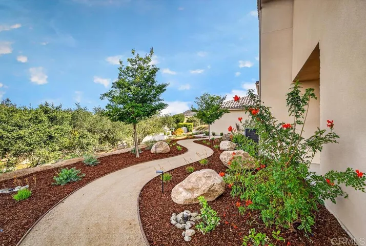 3066 Via Montevina, Fallbrook, California 92028