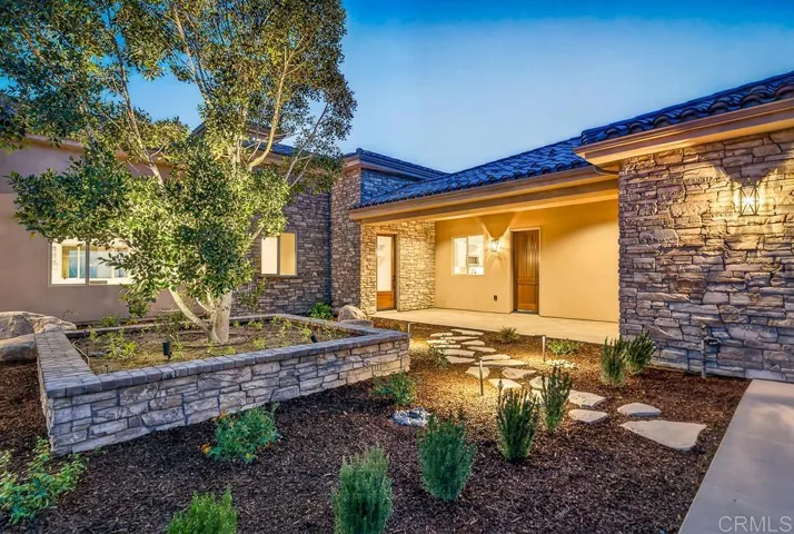3066 Via Montevina, Fallbrook, California 92028