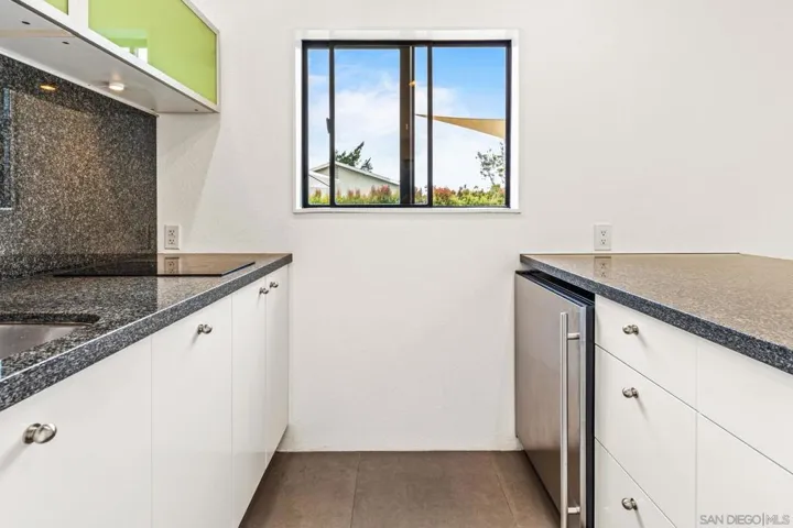 6540 Persa St, Carlsbad, California 92009