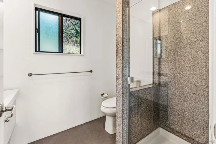 6540 Persa St, Carlsbad, California 92009