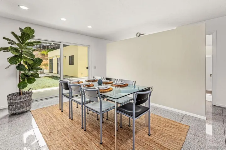 6540 Persa St, Carlsbad, California 92009
