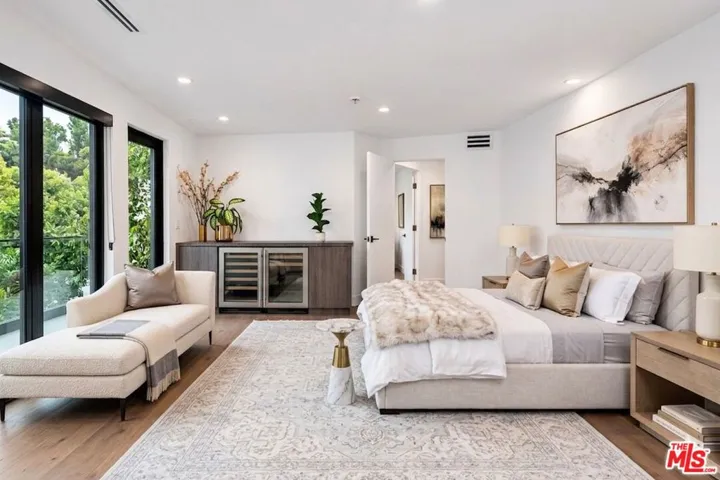 Virtual Staging