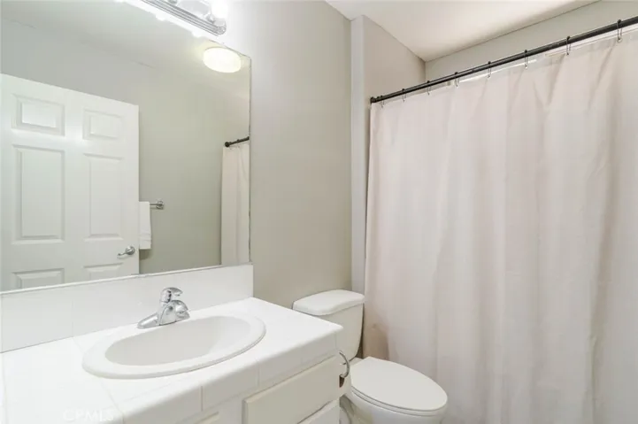 8554 Burnet Avenue 145, North Hills, California 91343