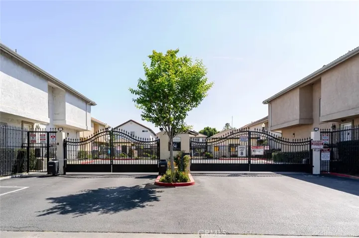 8554 Burnet Avenue 145, North Hills, California 91343