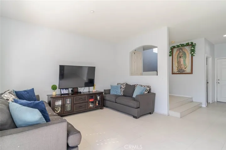 8554 Burnet Avenue 145, North Hills, California 91343