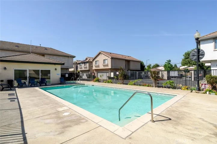 8554 Burnet Avenue 145, North Hills, California 91343