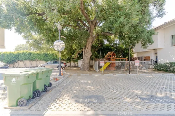 8554 Burnet Avenue 145, North Hills, California 91343