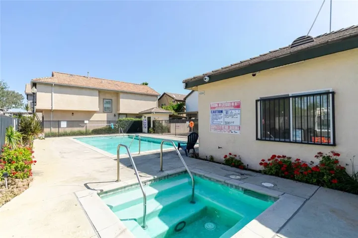 8554 Burnet Avenue 145, North Hills, California 91343