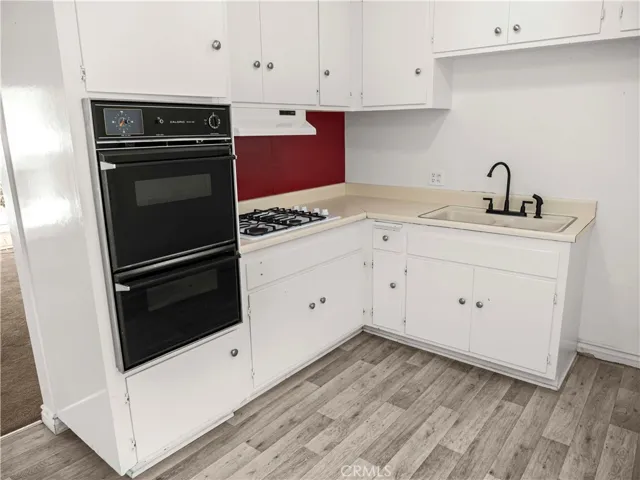 3605 Stephen M White, San Pedro, California 90731
