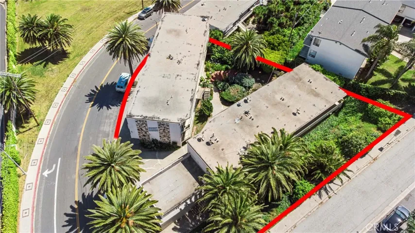 3605 Stephen M White, San Pedro, California 90731