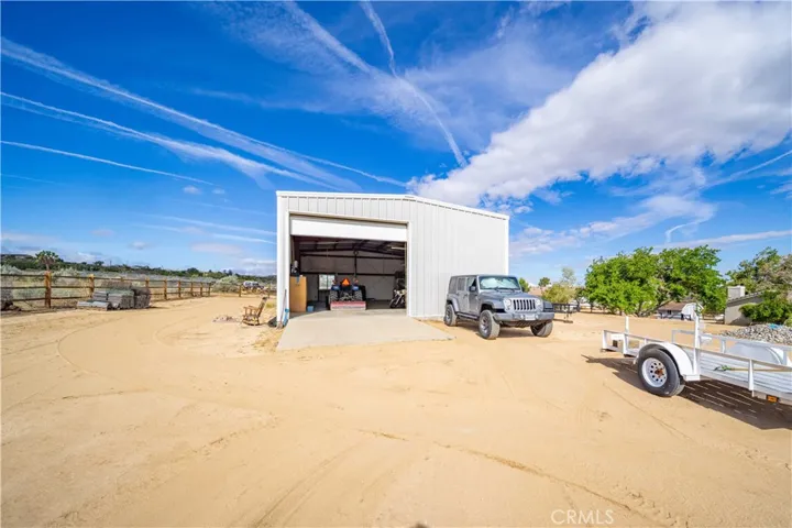 1500 sq ft shop fully permitted!