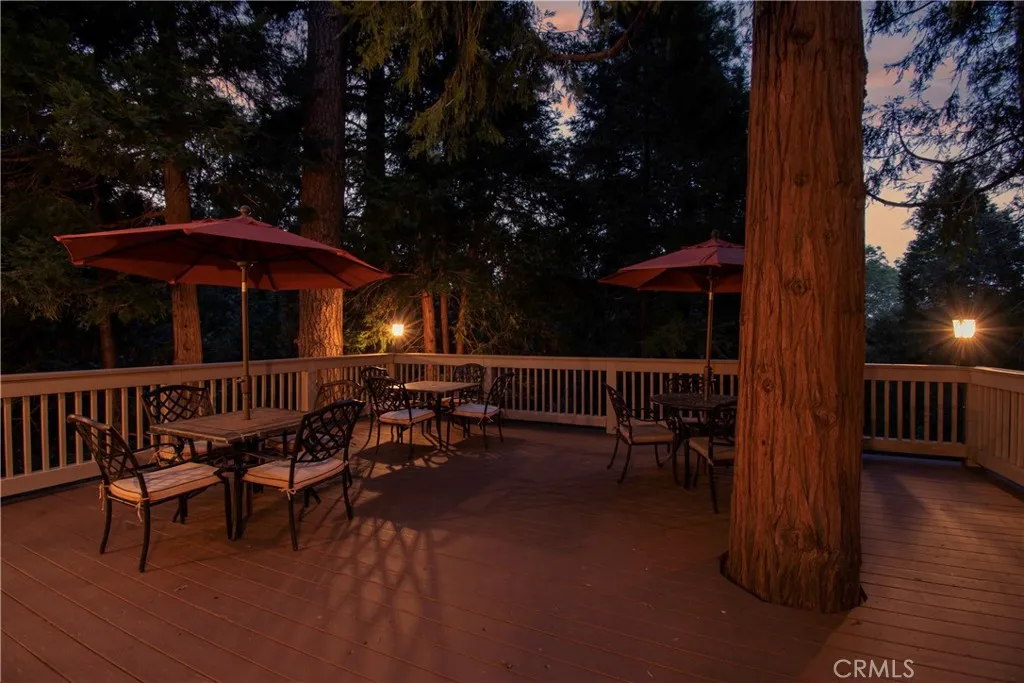 Private romantic deck!!