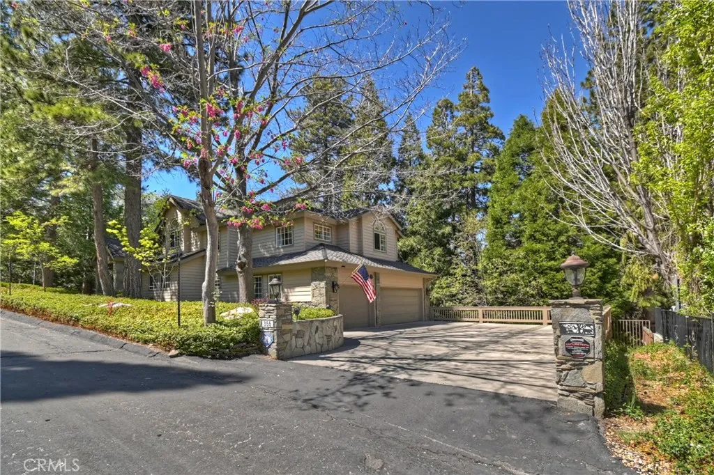Very accessible home and driveway.
