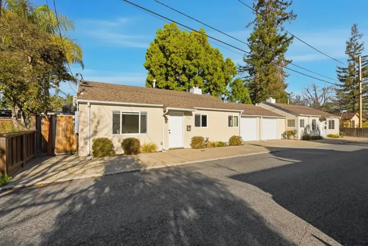 Ellsworth Place, Palo Alto, California 94306