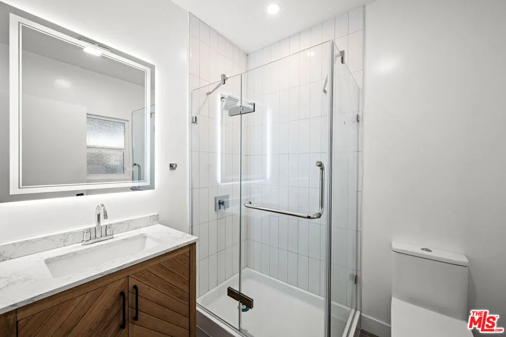 Bathroom1