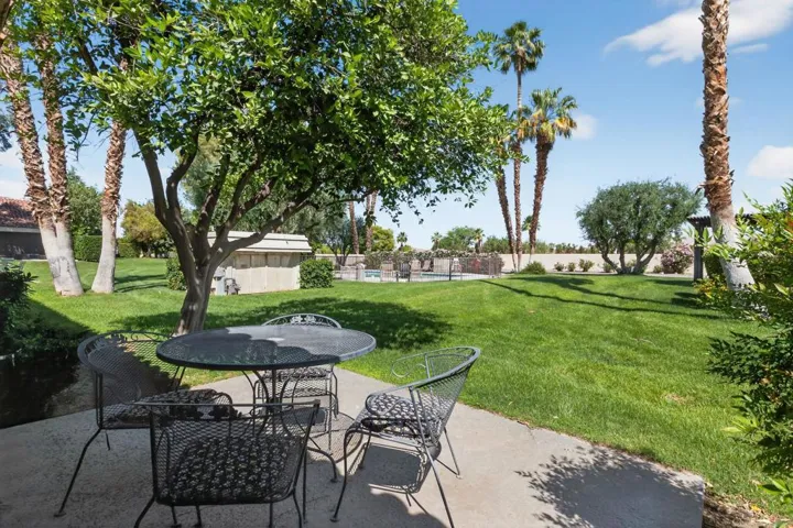 01_407_Forest_Hills_Dr_Rancho_Mirage_CA_