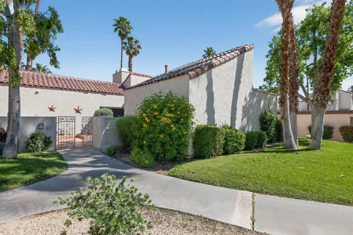 03_407_Forest_Hills_Dr_Rancho_Mirage_CA_