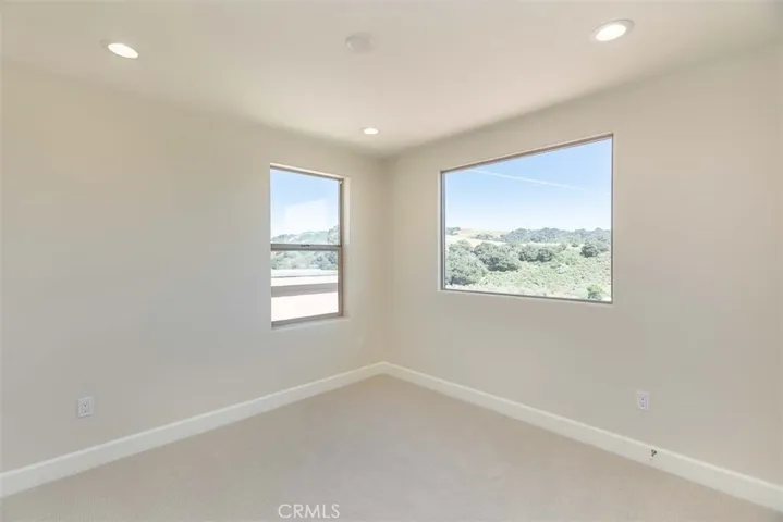 Upstairs bedroom (3rd bedroom)