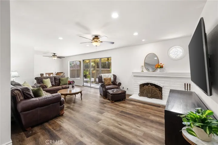 809 North Ford Avenue, Fullerton, California 92832