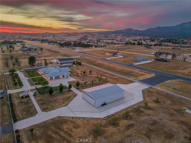 49684 Sky Harbor Way, Aguanga, California 92536