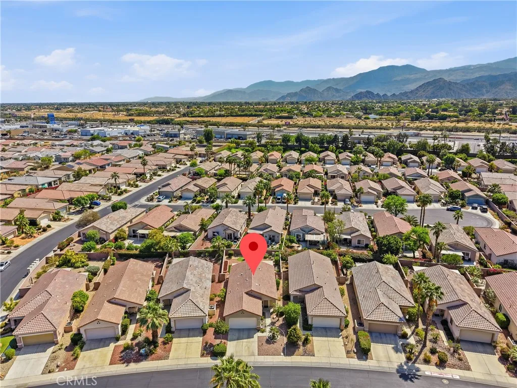 78697 Hampshire, Palm Desert, California 92211 — photo 4
