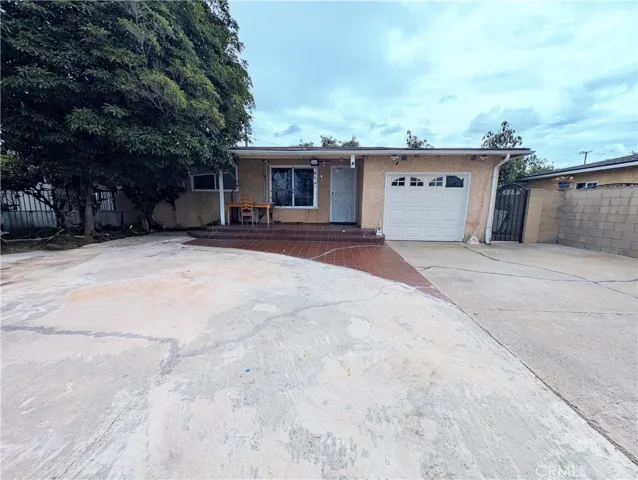 701 N Sunset Street, Santa Ana, California 92703