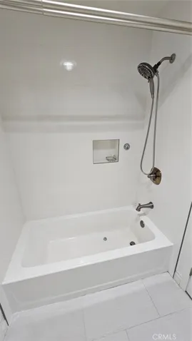 Bathroom Shower-Tub