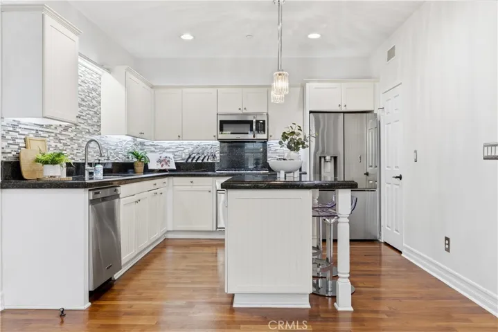 16 Orange Blossom, Ladera Ranch, California 92694