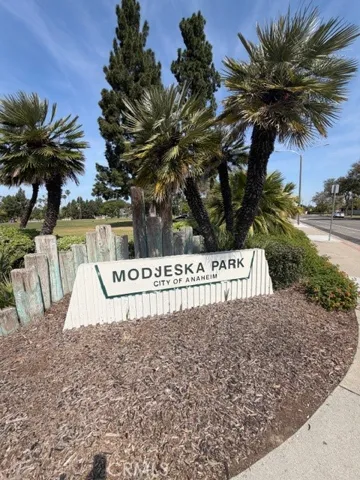 Walking Distance to the Park
