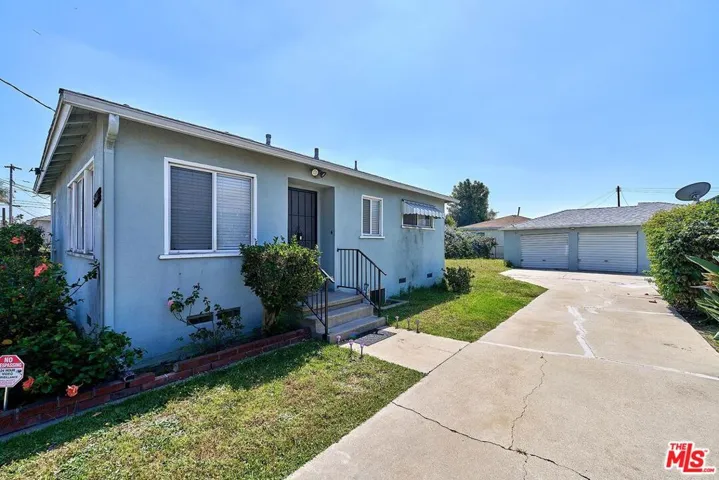 16004 S Denker Avenue, Gardena, California 90247