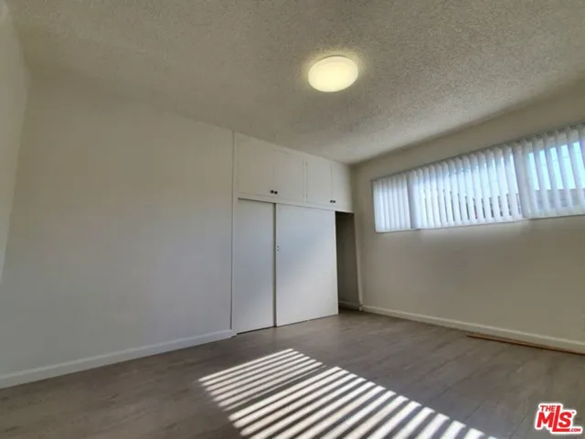 16004 Bedroom