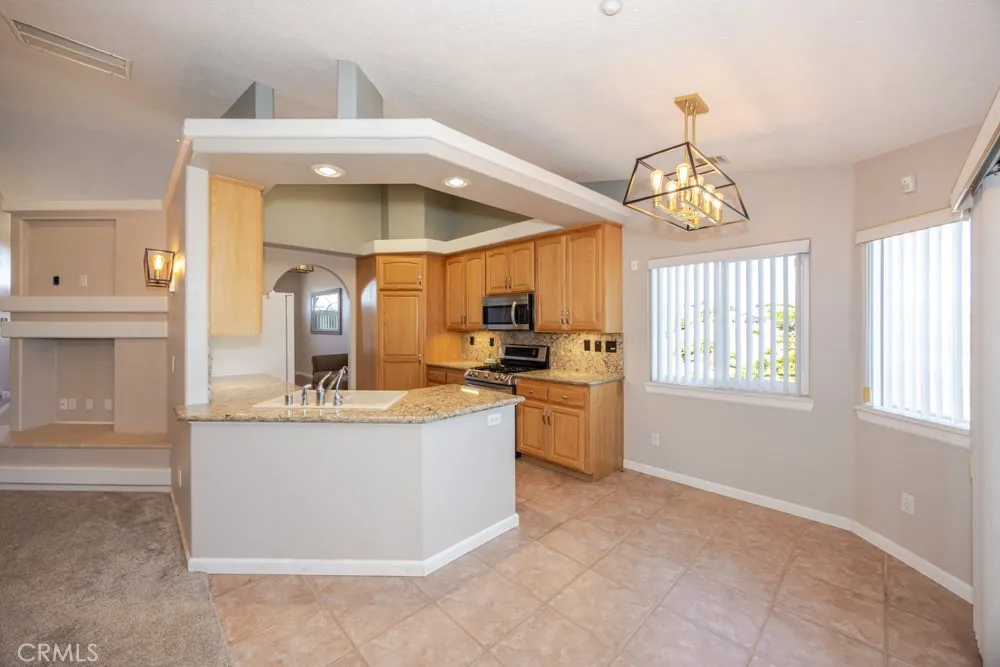 Kitchen Eating/Dining