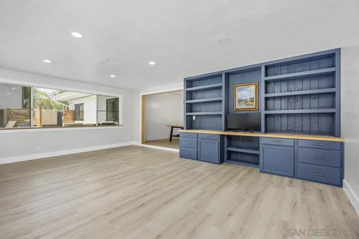 1211 E Mission Road, Fallbrook, California 92028